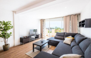 84 Lovely Spacious Flat Near OldTown Beach